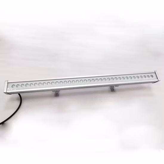 Außen IP67 wasserdichter DMX512-gesteuerter 12 W/18 W RGB-LED-Linear-Wandfluter mit 5 Jahren Garantie